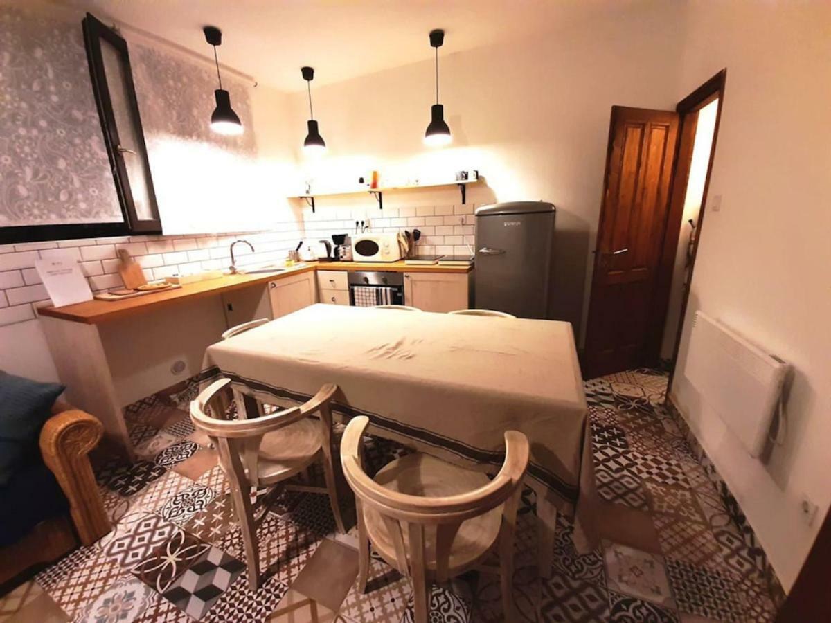 2 Bedroom Apartment Near Heroes Square Budapest Exterior foto